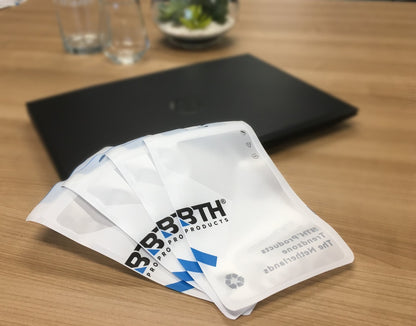 iPhone 18 Pro Hoesje Siliconen Backcover Lichtgewicht - Perzik