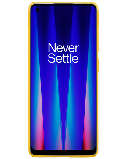 OnePlus Nord CE 2 Hoesje Siliconen Backcover Lichtgewicht - Geel