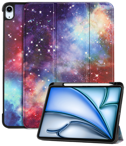 iPad Air 2024 / 2025 (11 inch) Trifold Bookcase Hoes met Penhouder voor Apple Pen - Galaxy